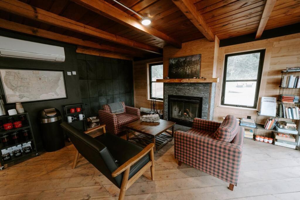 North Shore Camping Company Beaver Bay Экстерьер фото