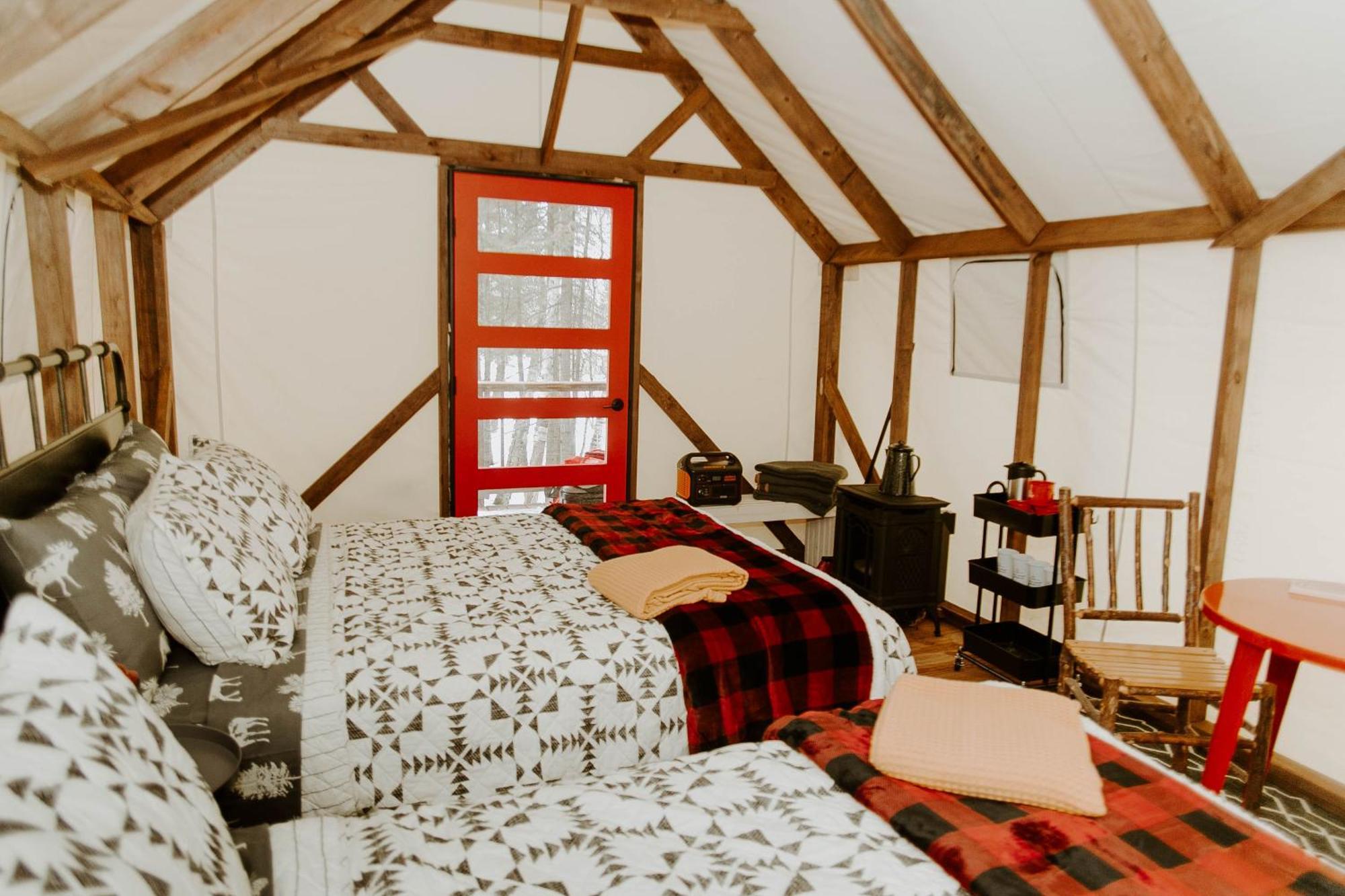 North Shore Camping Company Beaver Bay Экстерьер фото