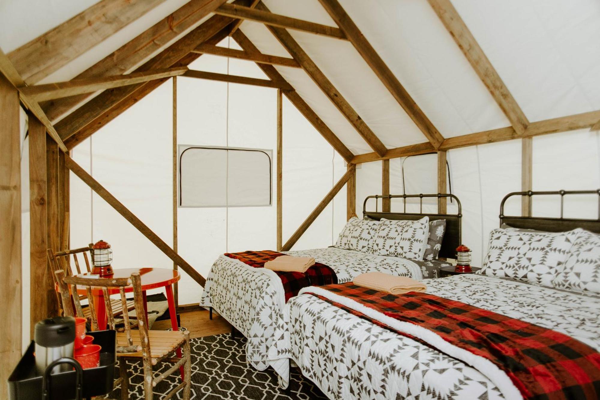 North Shore Camping Company Beaver Bay Экстерьер фото